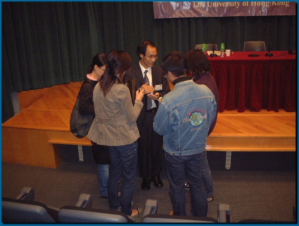 602x451 pixels (109K)